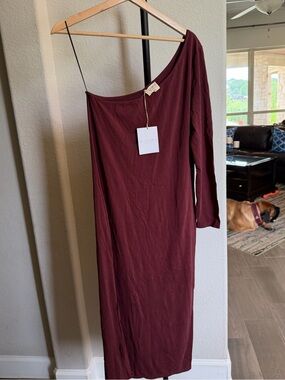 Mus & Bombon Asymmetrical One-Shoulder Burgundy Midi Dress S